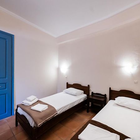 Ionio Hotel Nikiana Exterior photo