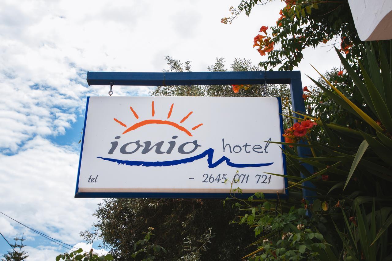 Ionio Hotel Nikiana Exterior photo